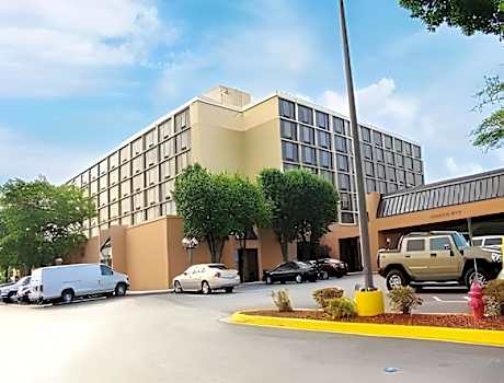 Ramada Plaza by Wyndham Atlanta Airport