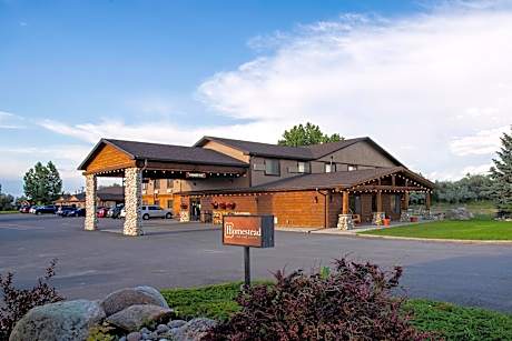 Homestead Inn and Suites
