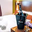 The Commercial Hotel