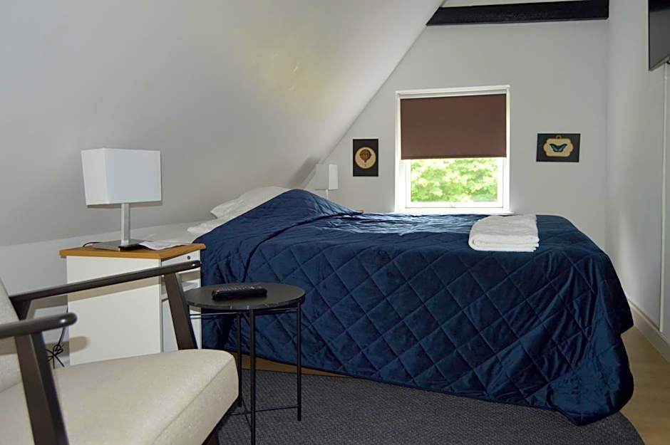 Serengeti & Stayover