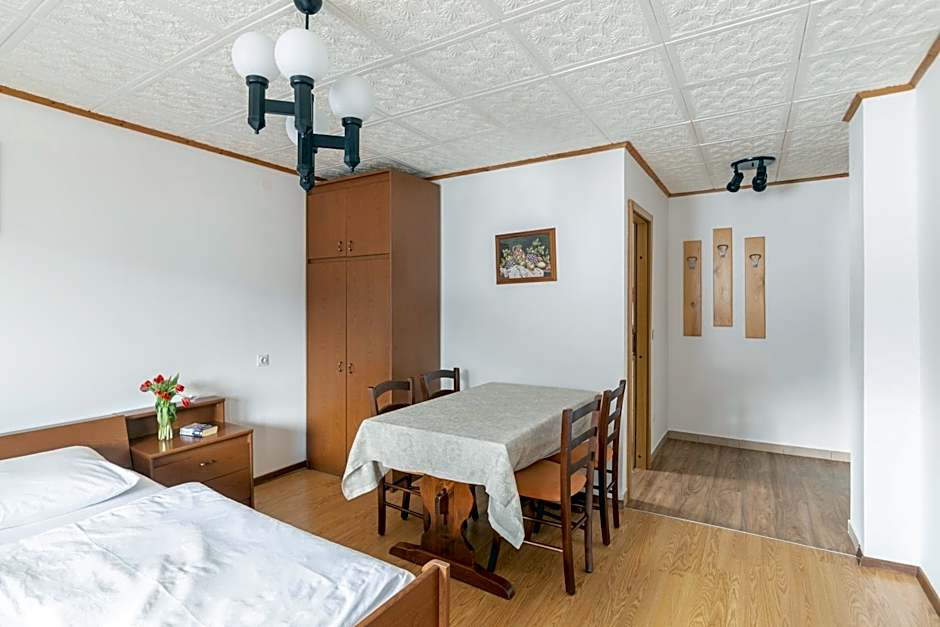 Apartment house Jager