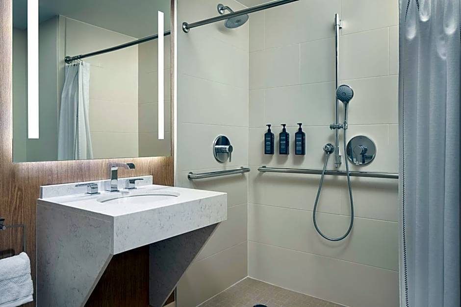 Sheraton Suites Chicago O'Hare