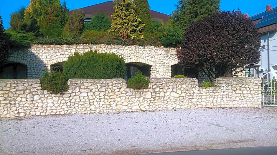 Steinhaus Bed & Breakfast