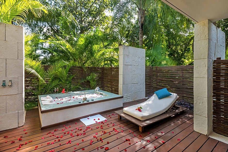 Blue Diamond Luxury Boutique - All Inclusive Adults Only