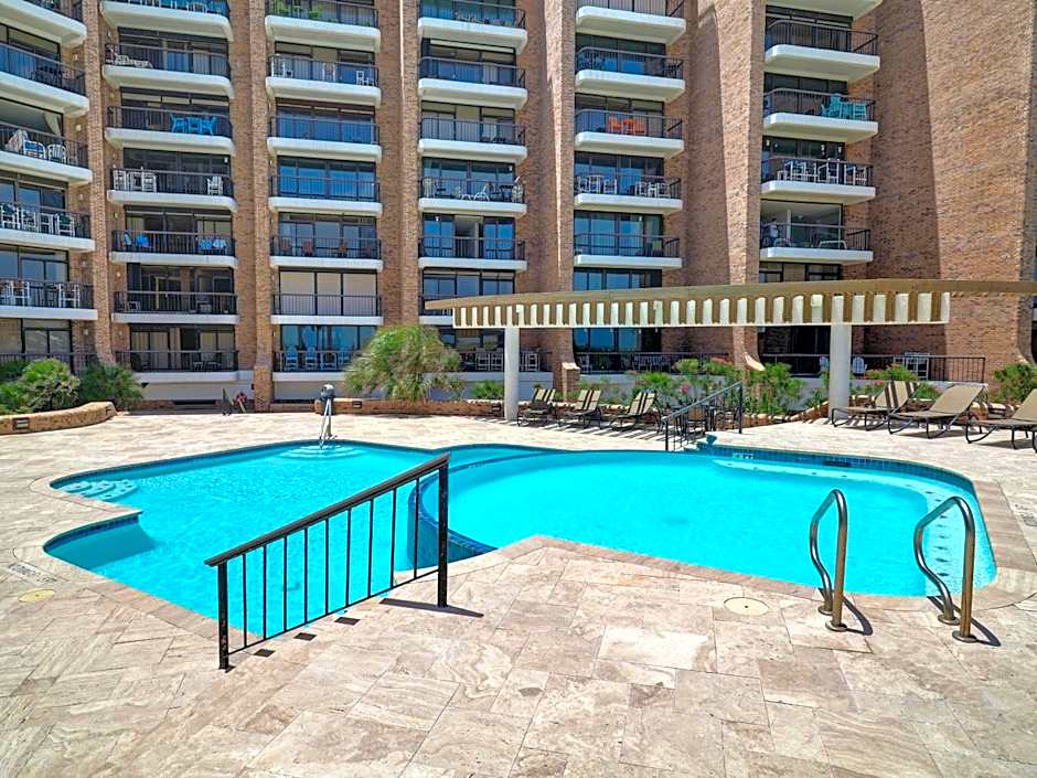 Costa Crinks at Aransas Princess