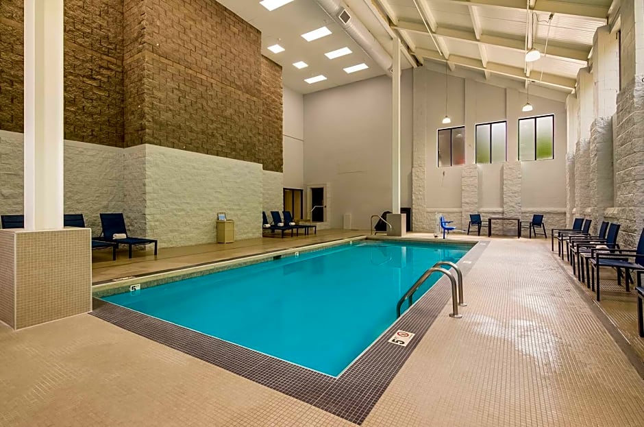 Graystone Lodge, Ascend Hotel Collection