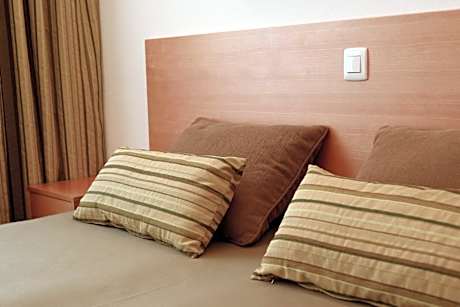 Basic One-Bedroom Apartment