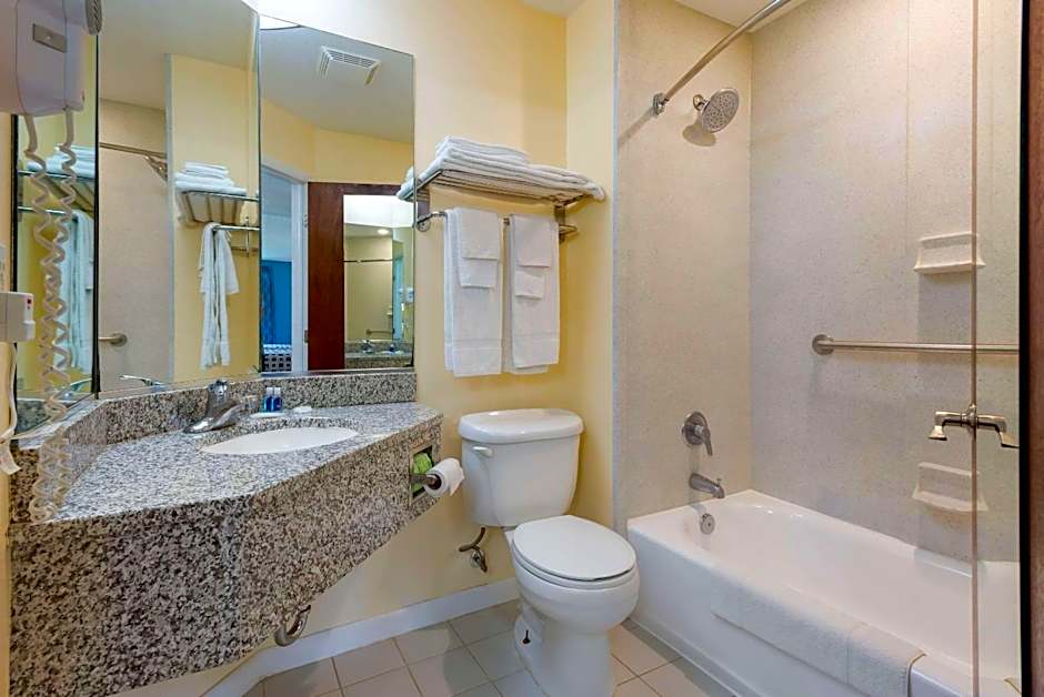 Rodeway Inn & Suites New Paltz - Hudson Valley