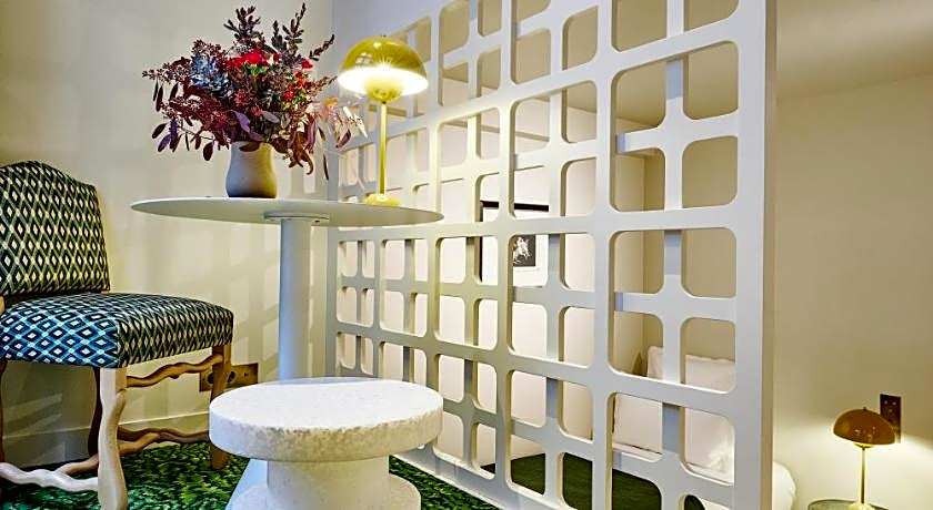 Prince De Conti Hotel