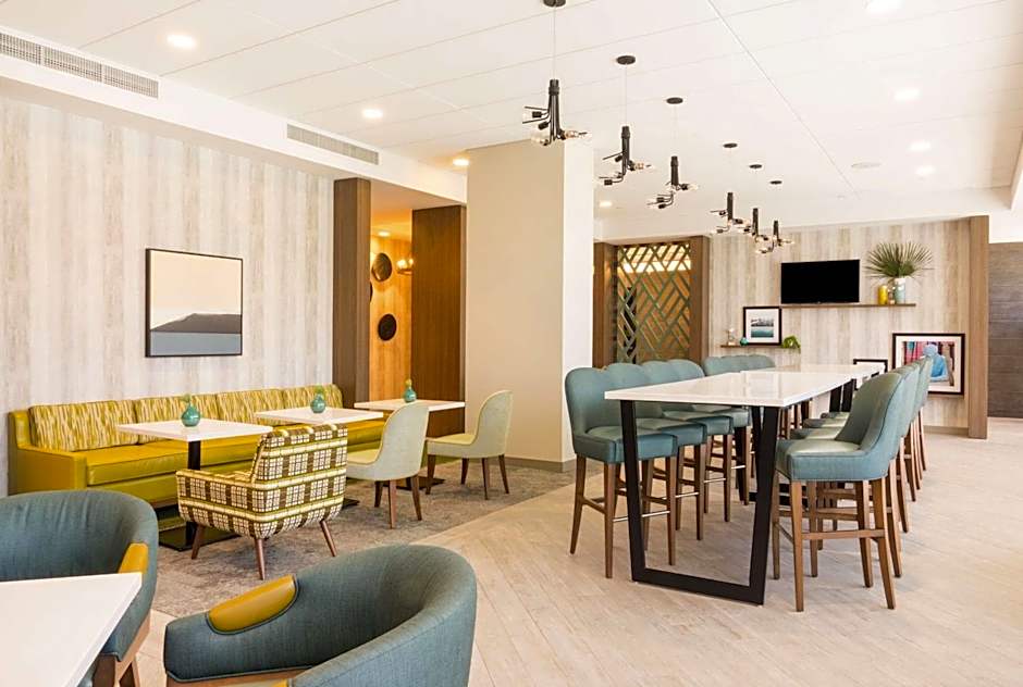 Hampton Inn By Hilton & Suites Miami Midtown, FL