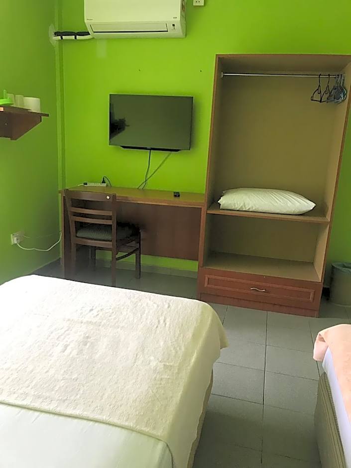 HOTEL CAHAYA