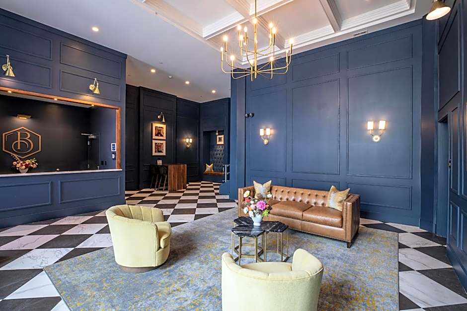 The Bee Hotel, Danville