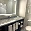 Holiday Inn Express Gonzales By IHG