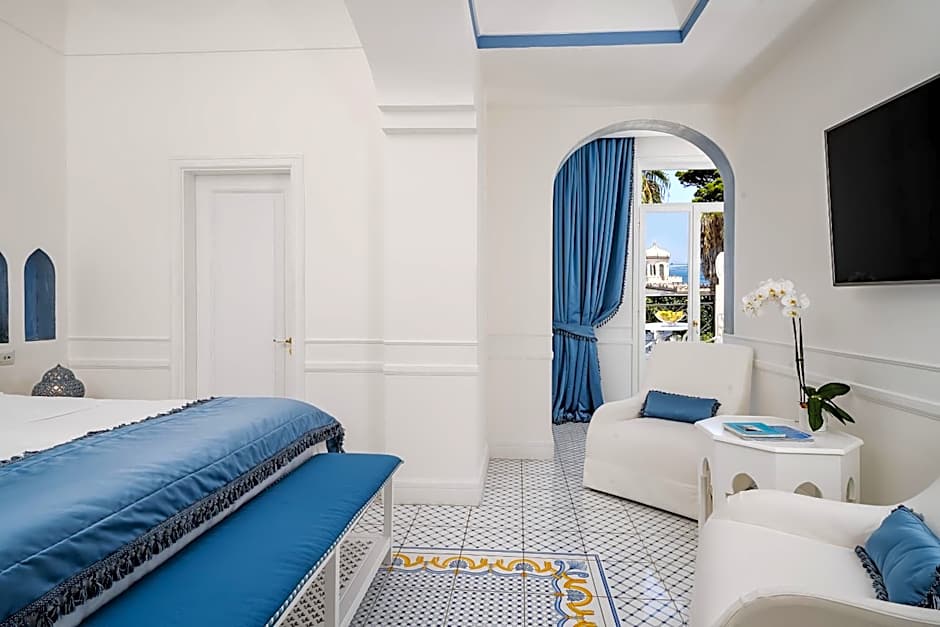 Photo 1 of 13 of Deluxe 1 Double Bed or 2 Beds, Hot Tub