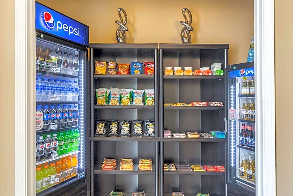 Ogunquit River Inn & Suites