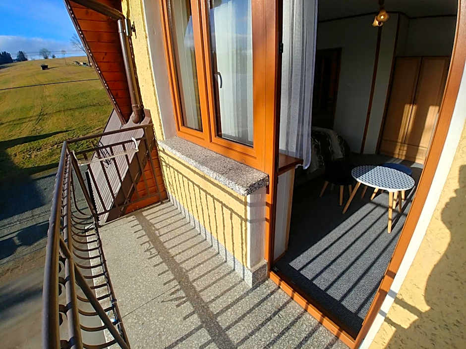 U Hani w pobliżu Gorący Potok i Termy