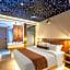James Joyce Coffetel Shijiazhuang the Mixc Jinyuan Tower Airport Bus