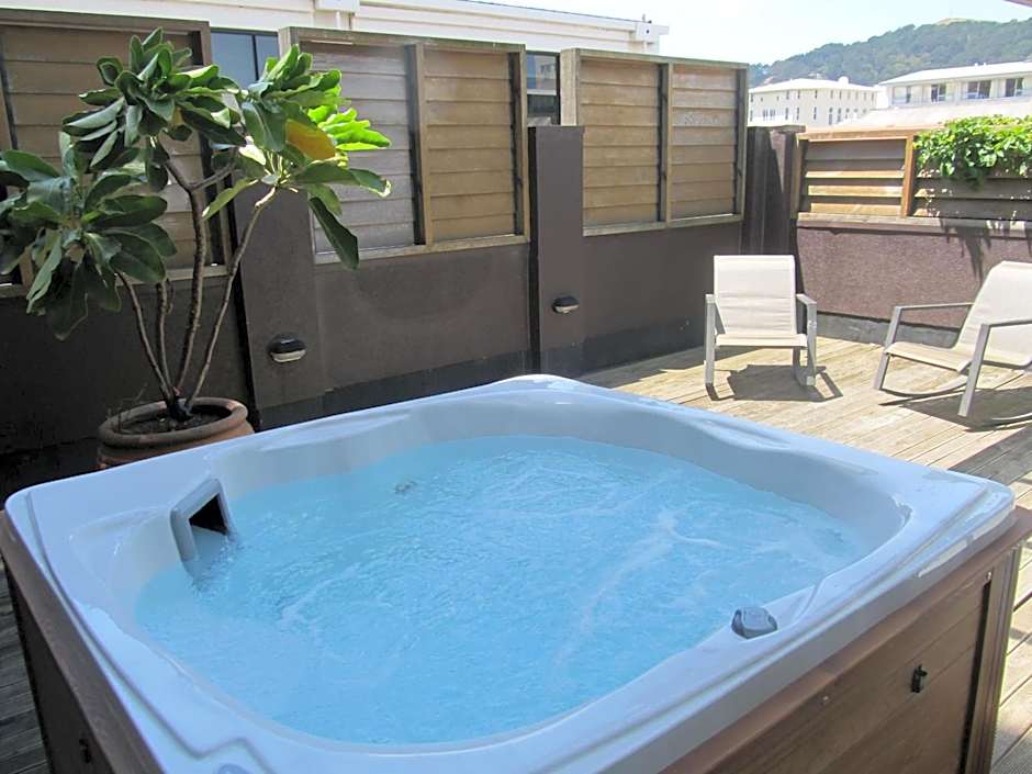 U Boutique Hotel, SureStay Collection by BW