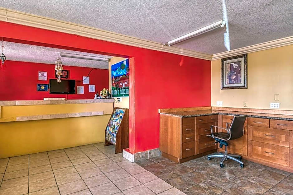 Budget Inn and Suites