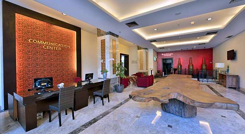 Gino Feruci Kebon Jati Bandung