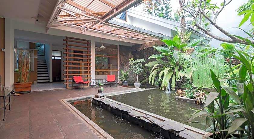 Imelda Residence Setrasari RedPartner