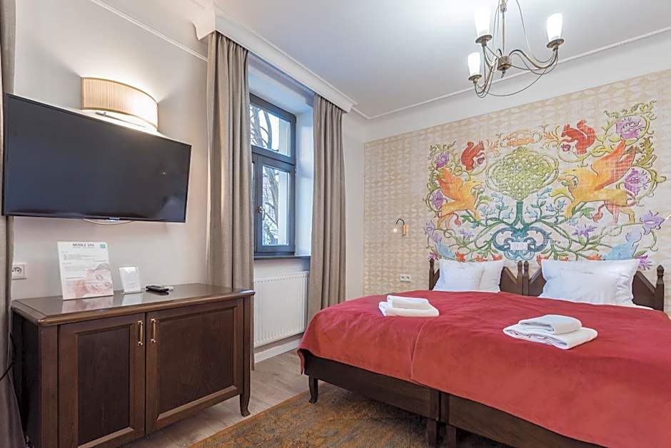 Hotel Ester