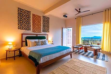 2 Stones - 4 bedroom Villa