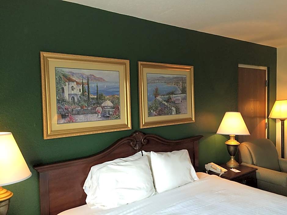 Ruskin Inn Tampa-Sun City Center