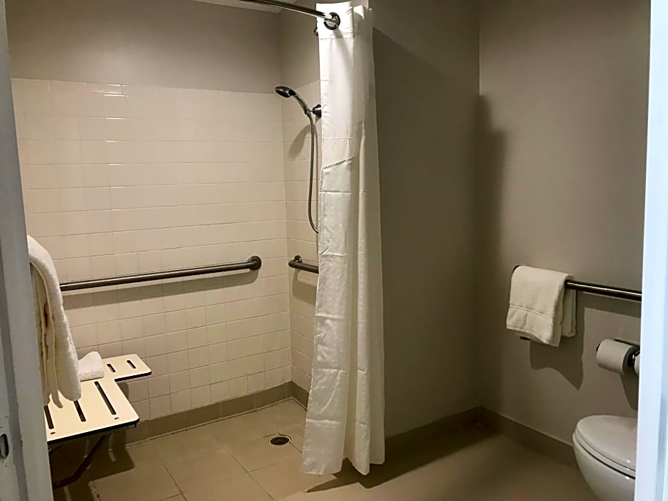 HoM, A Trademark Collection Hotel