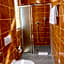Hotel Between