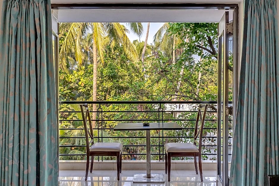 Arotel Rooms & Suites