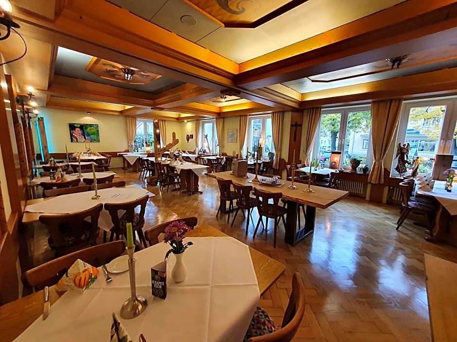 Hotel Neuenburger Hof