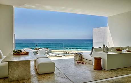 Ocean View Two Bedroom Suite- King King