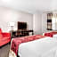 Ramada by Wyndham Keystone Near Mt Rushmore