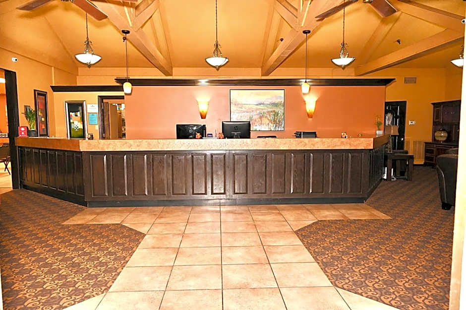 Fortune Inn & Suites