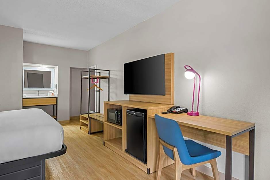 Park Inn by Radisson Weldon - Roanoke Rapids