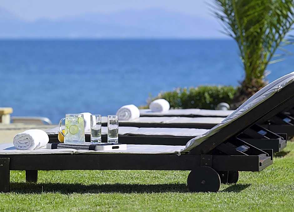 Avantis Suites Hotel