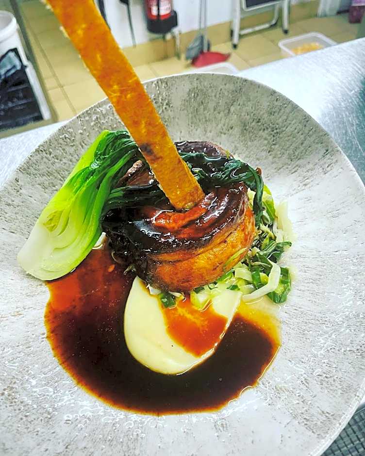 The Baytree Restaurant & Guesthouse