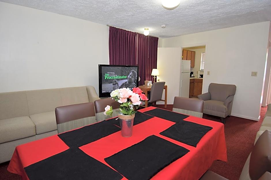 Knights Inn - Oswego, NY