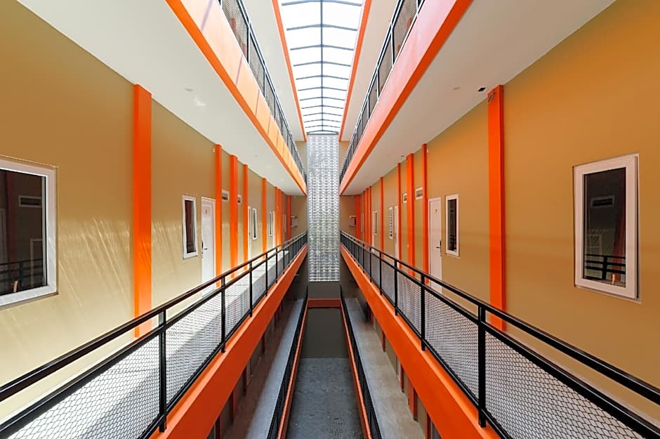 RedDoorz near GSG UNILA Lampung