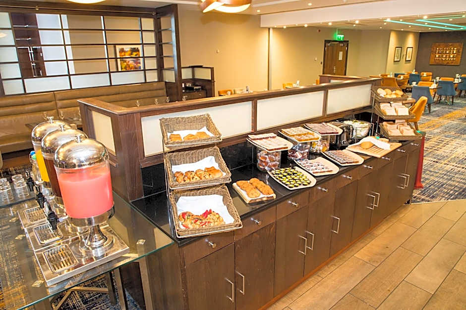 Crowne Plaza London - Gatwick Airport By IHG