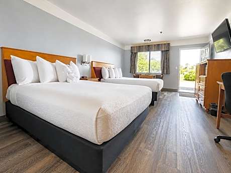 Standard Room Two Queen Beds