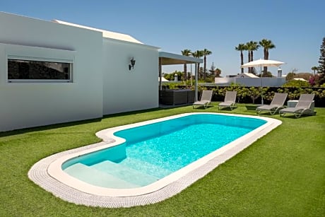 Villa Deluxe 3 bedrooms 3 adults +2 children