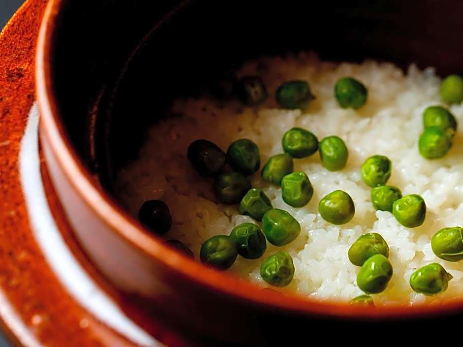 Kanazawa Yuwaku Onsen Kokarian