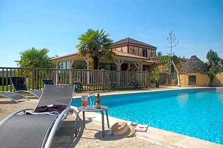 Hotel Le Mas de Castel - Piscine chauffee