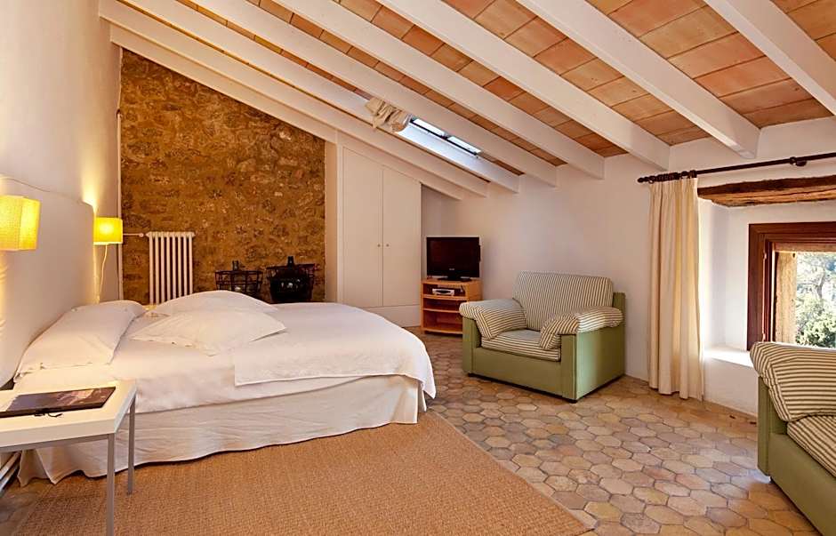 Photo 1 of 21 of 1 Double Bed or 2 Beds