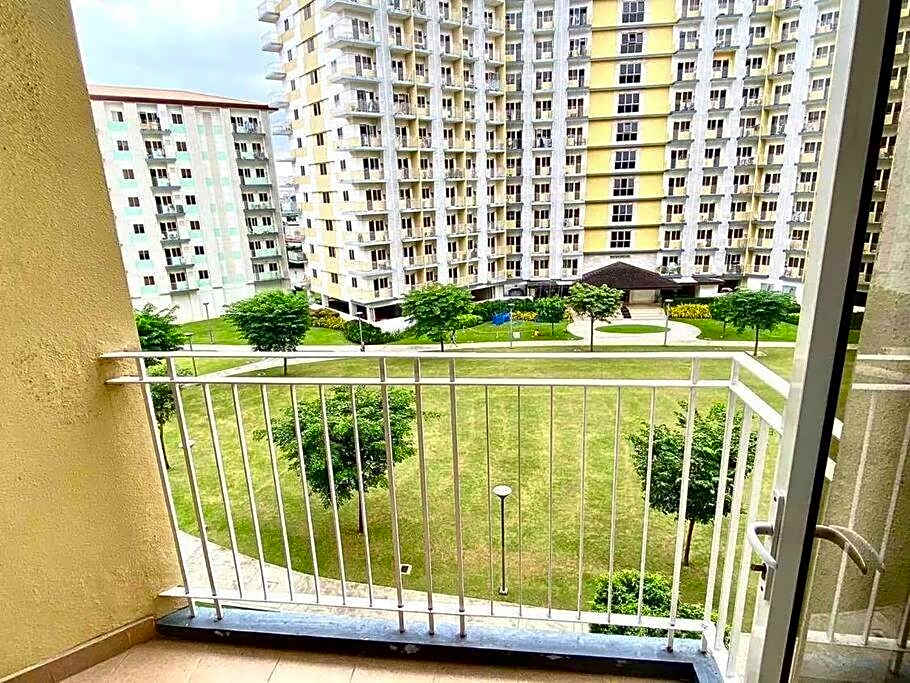 Field Residences