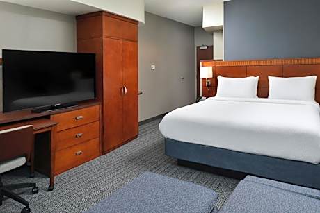 King Room with Sofa Bed