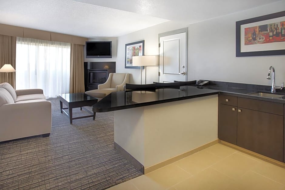 Holiday Inn Scottsdale North- Airpark By IHG