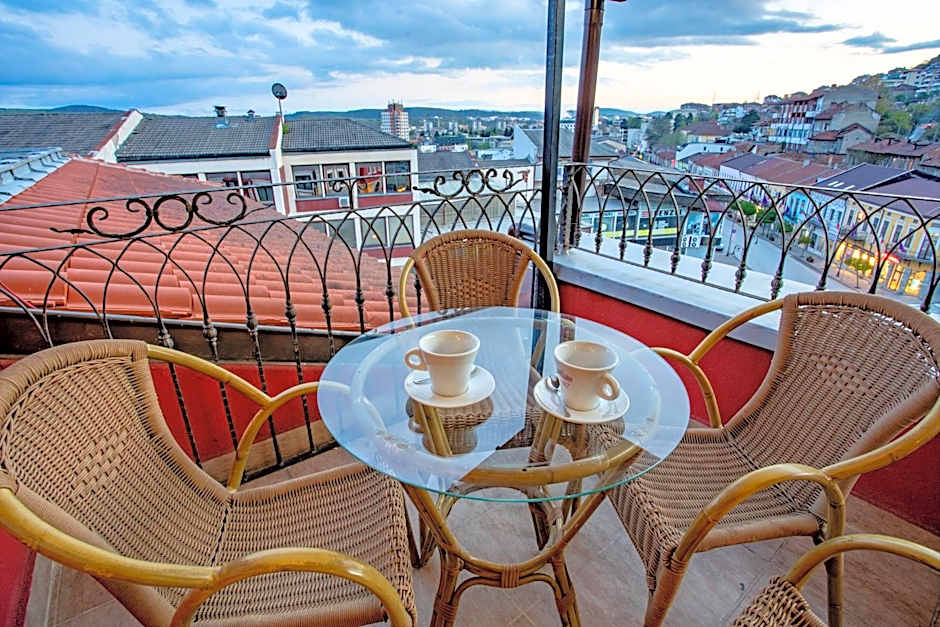 Real Hotel